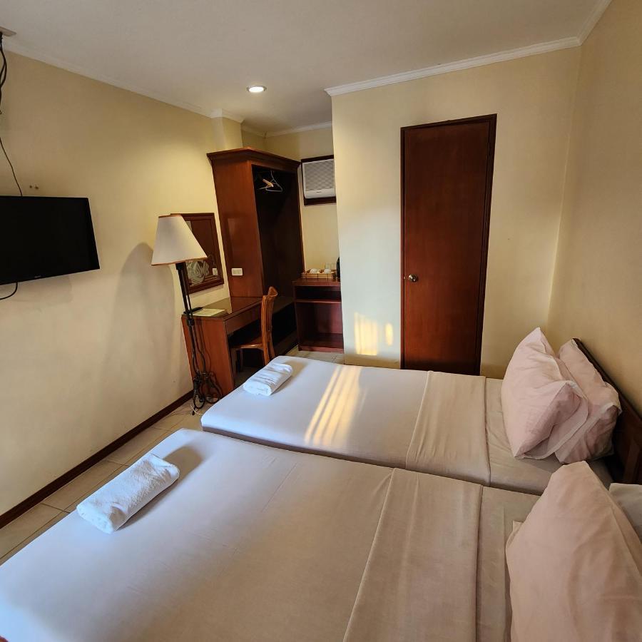 Villa Tomasa Alona Kew White Beach Resort Panglao Exterior foto
